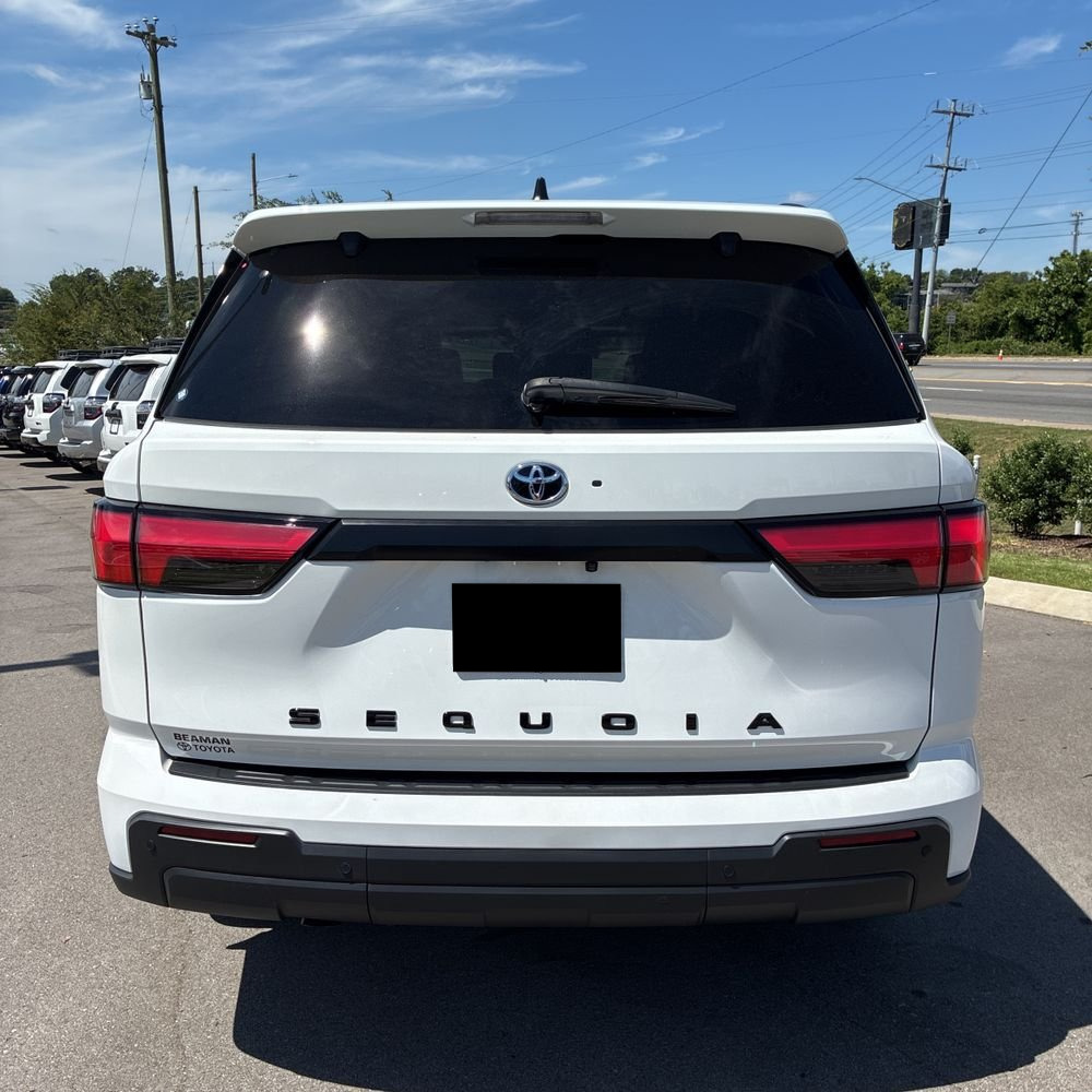 2024 Toyota Sequoia SR5