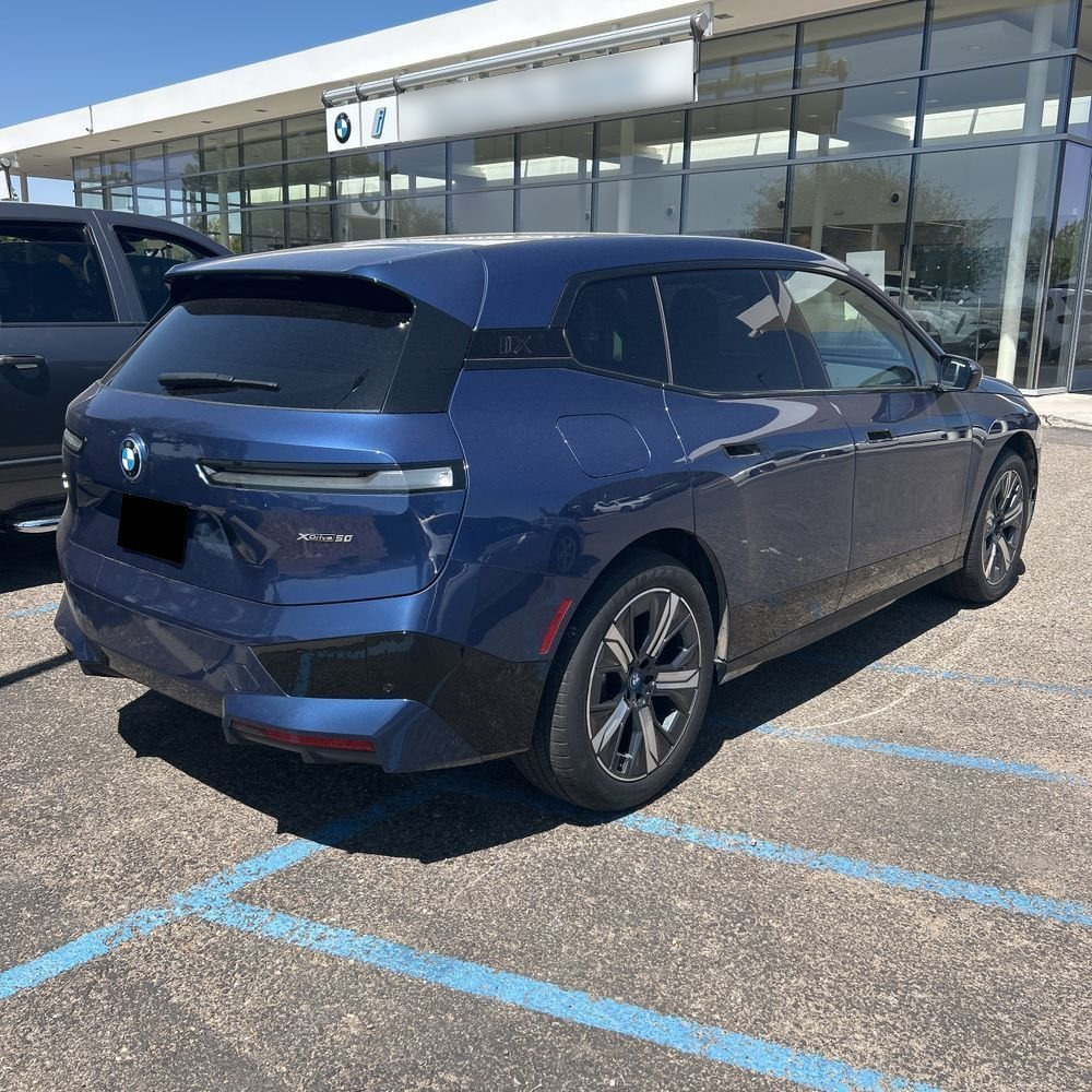 2024 BMW iX xDrive50