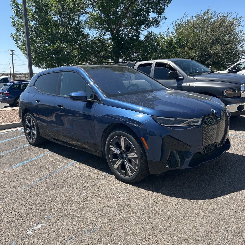 2024 BMW iX xDrive50