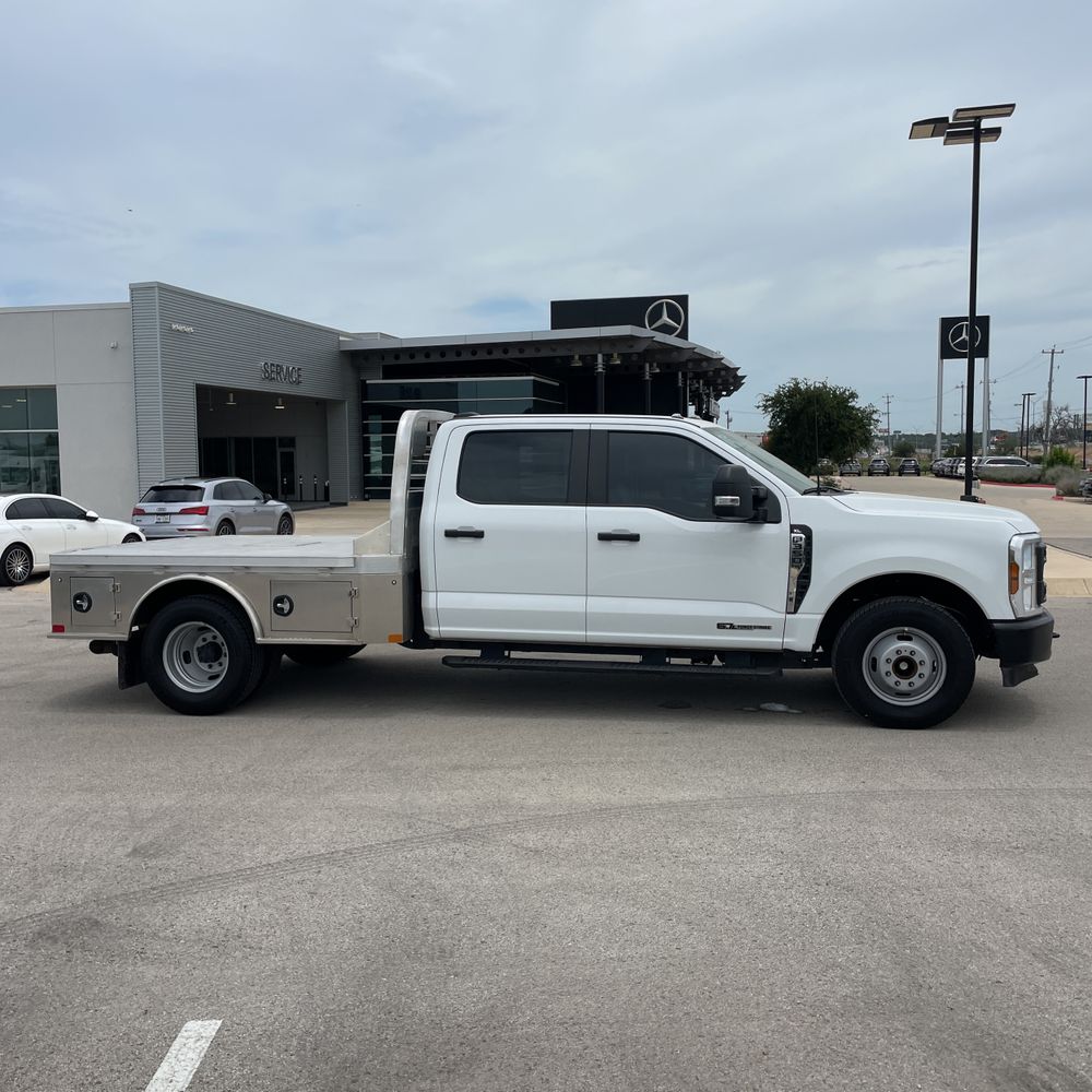 2024 Ford F-350 Super Duty XL