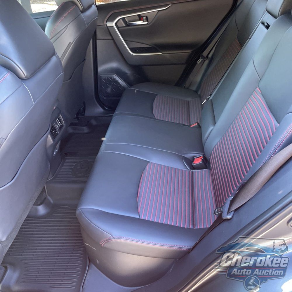 2025 Toyota RAV4 Plug-in Hybrid XSE