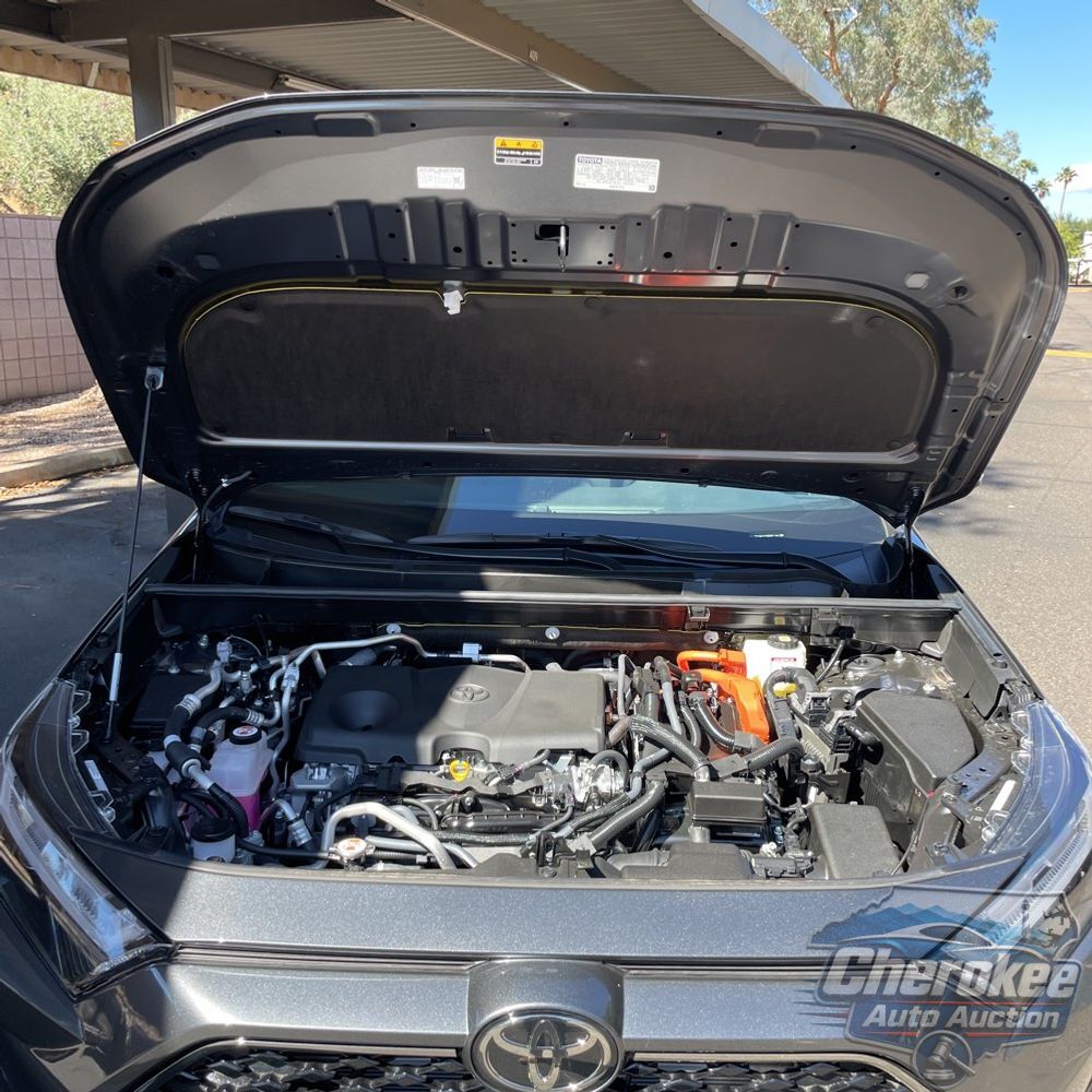 2025 Toyota RAV4 Plug-in Hybrid XSE