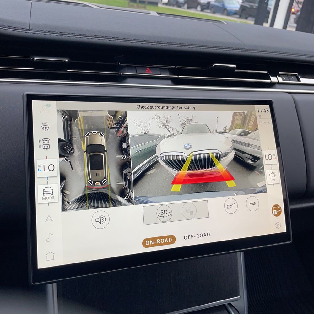 2025 Land Rover Range Rover P400 SE LWB
