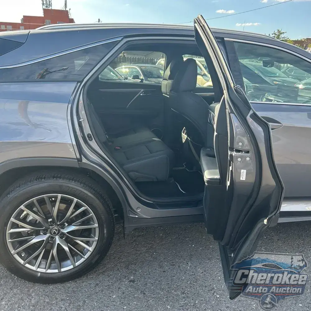 2022 Lexus RX 450h F SPORT Handling
