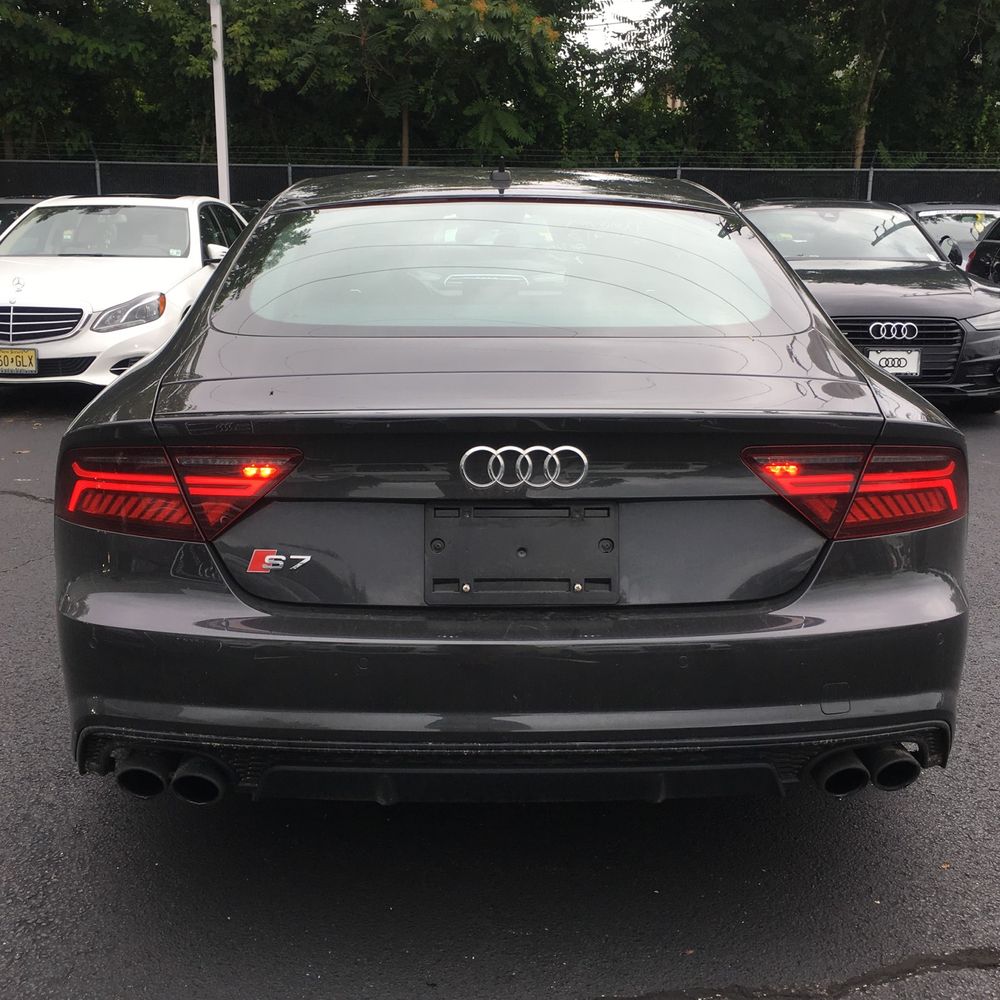 2016 Audi S7