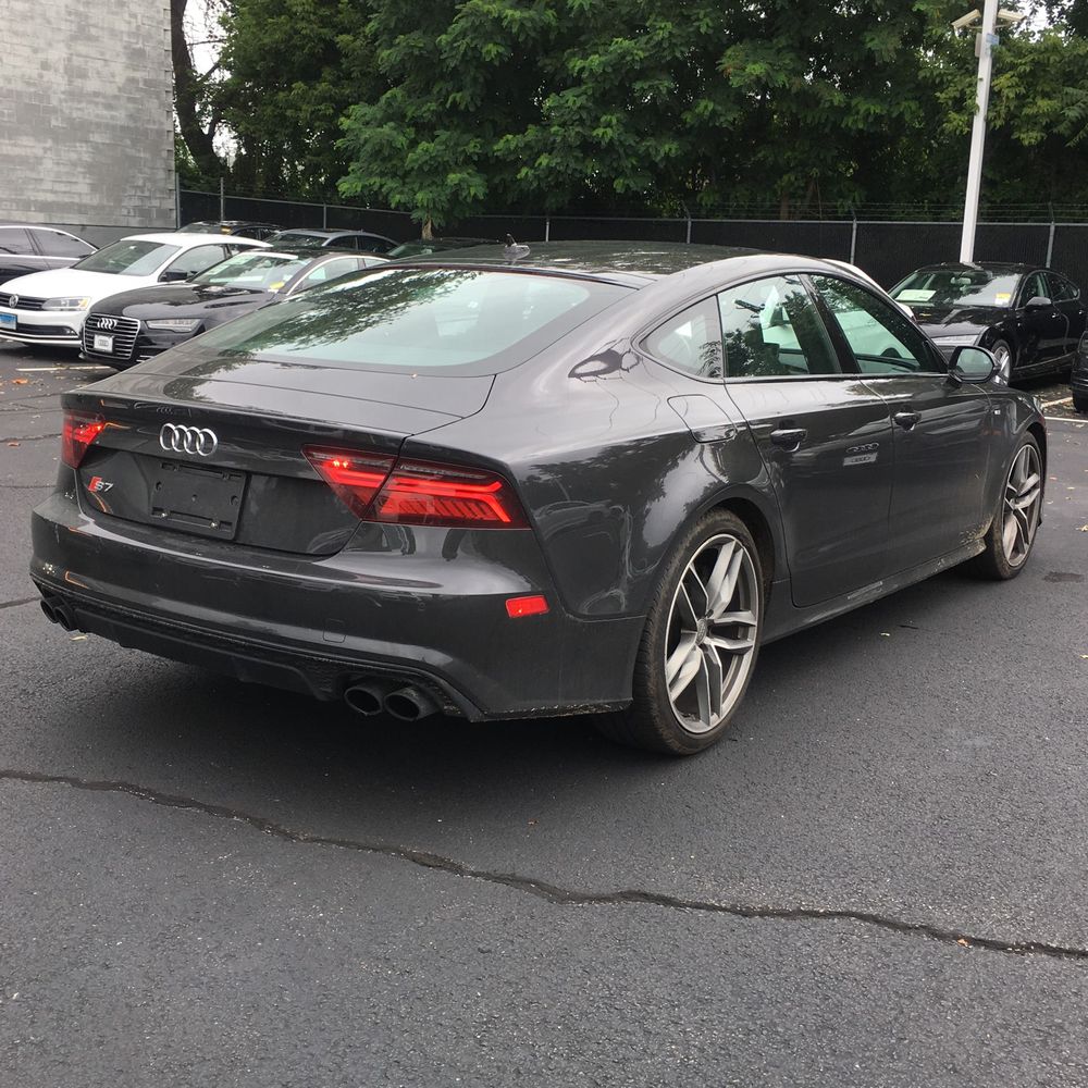 2016 Audi S7