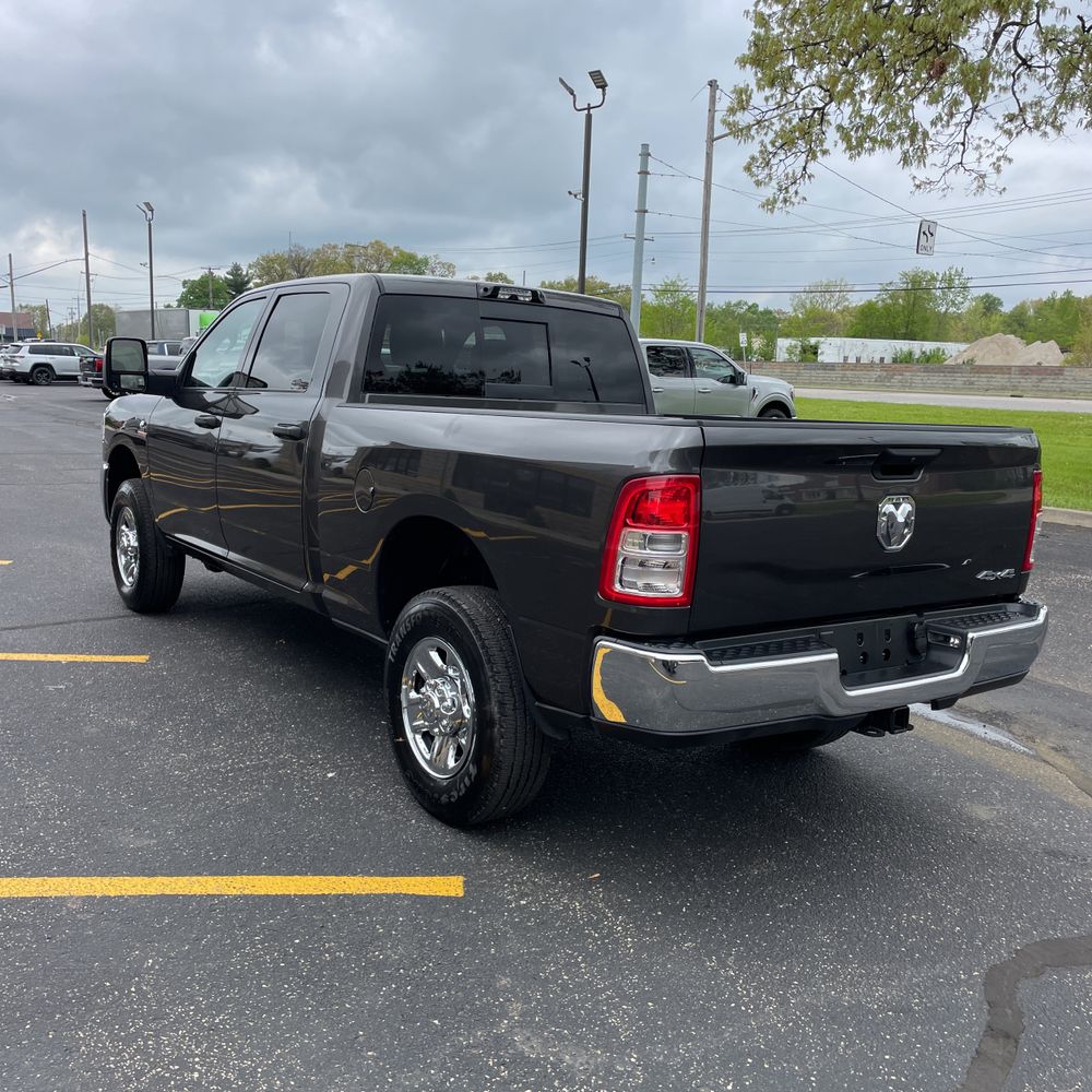 2024 Ram 3500 Tradesman