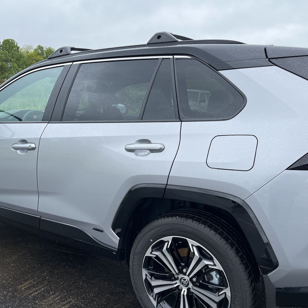 2025 Toyota RAV4 Plug-in Hybrid XSE