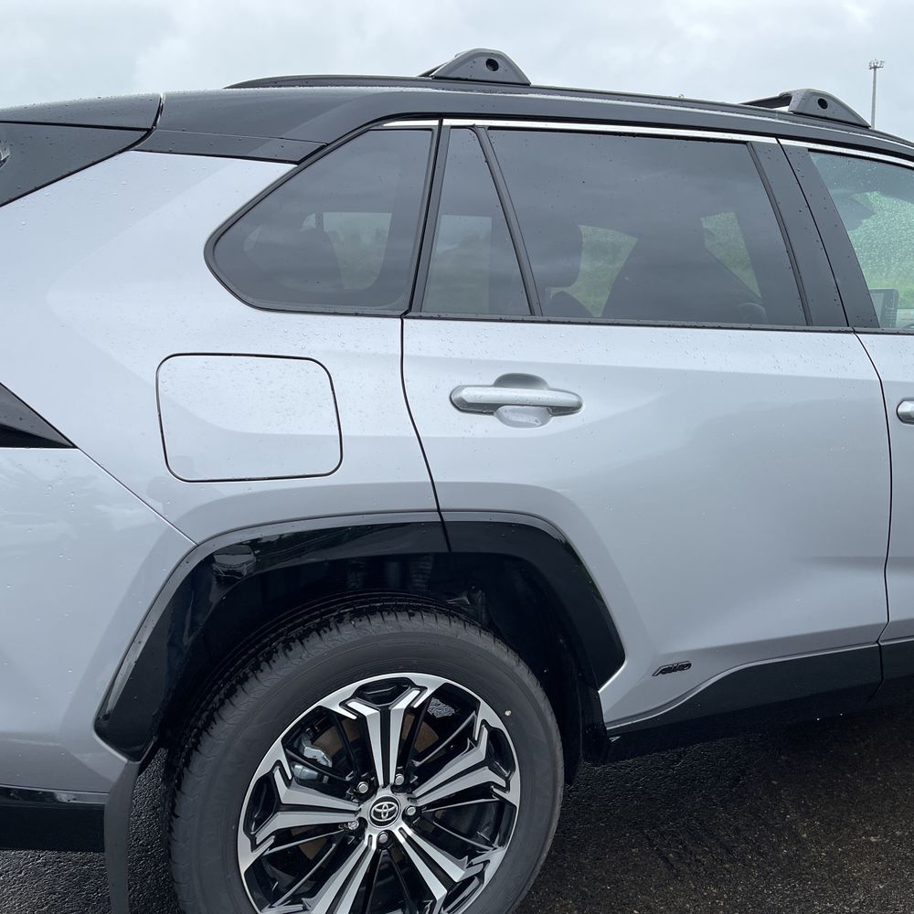 2025 Toyota RAV4 Plug-in Hybrid XSE