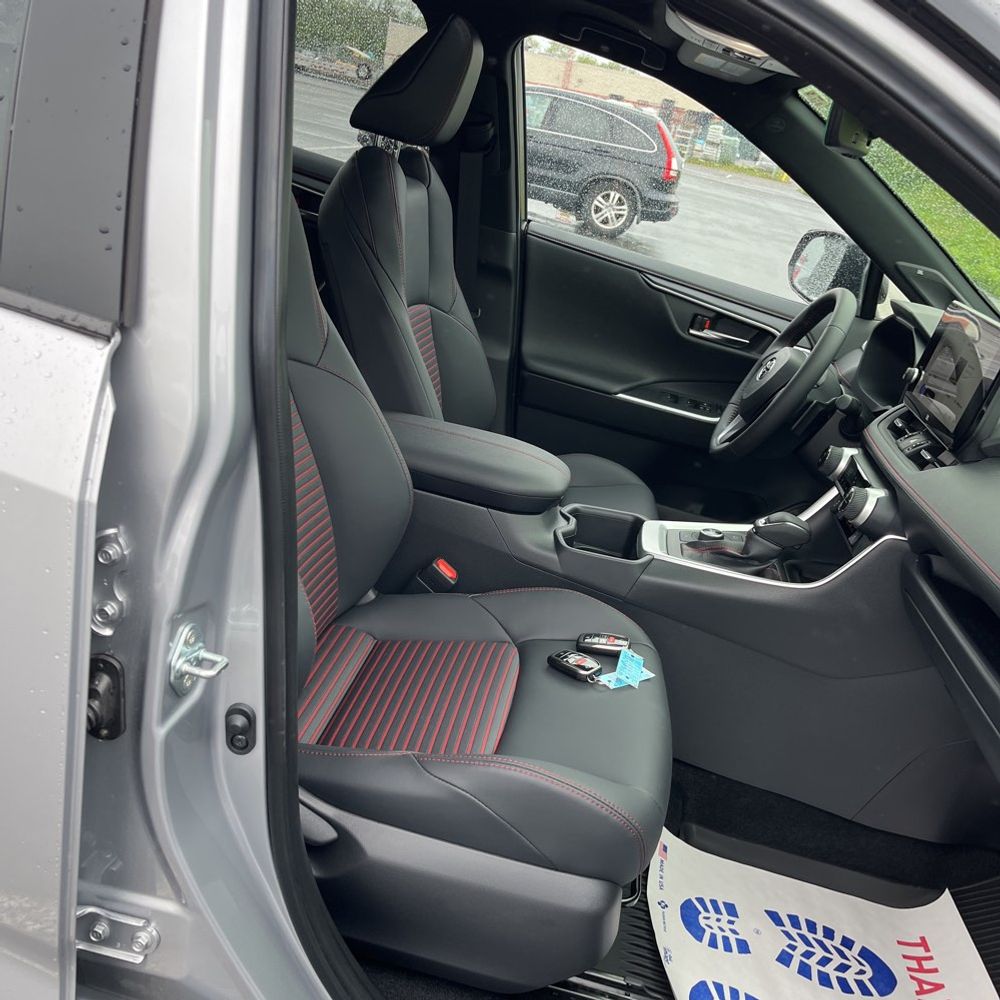 2025 Toyota RAV4 Plug-in Hybrid XSE