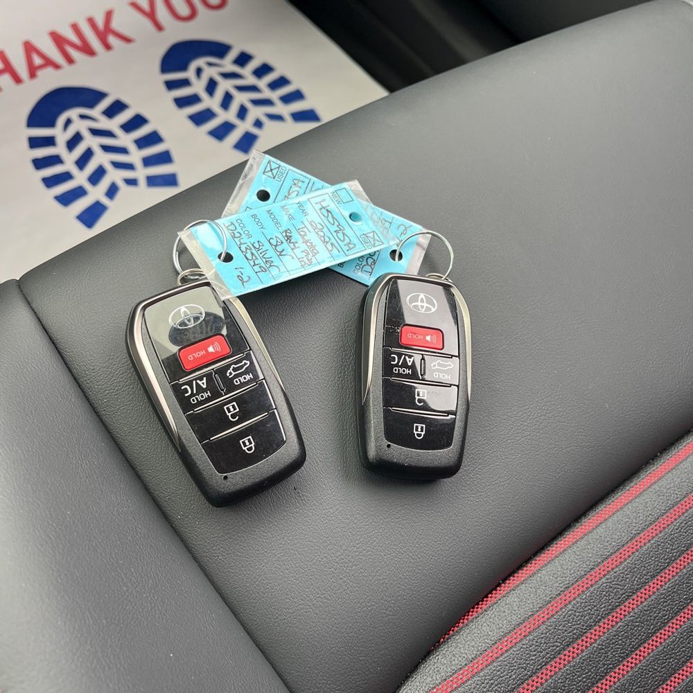2025 Toyota RAV4 Plug-in Hybrid XSE