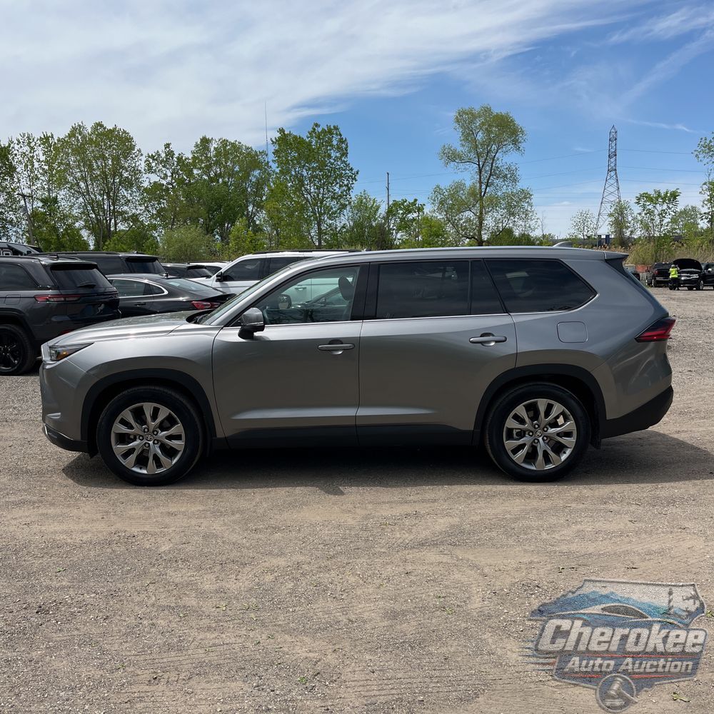 2025 Toyota Grand Highlander Hybrid Limited