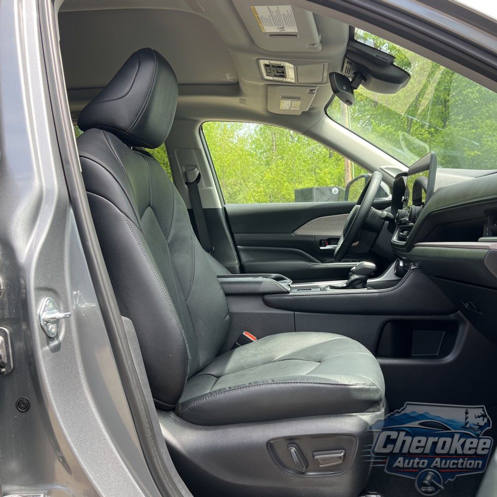 2025 Toyota Grand Highlander Hybrid Limited