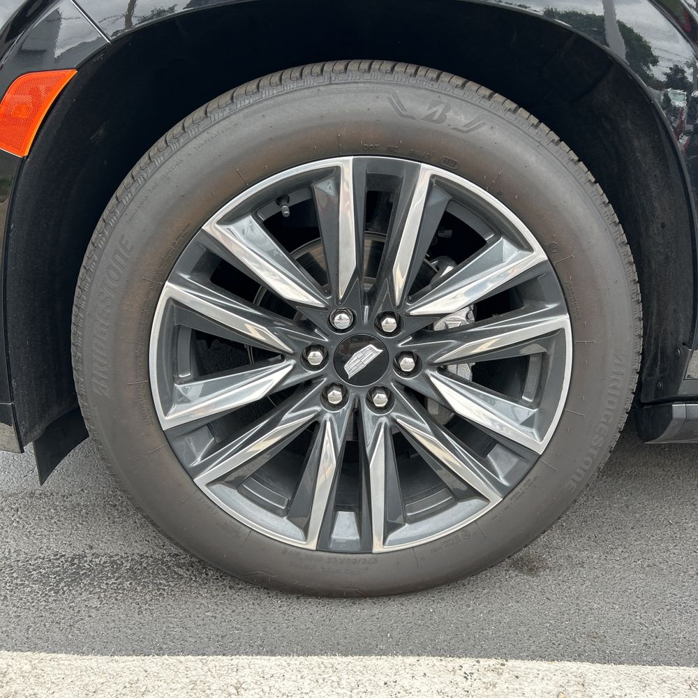 2024 Cadillac Escalade Sport Platinum