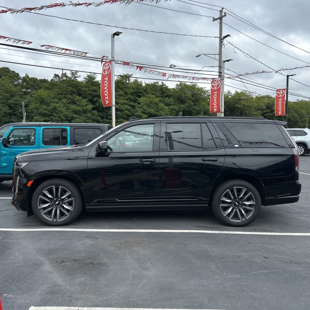 2024 Cadillac Escalade Sport Platinum