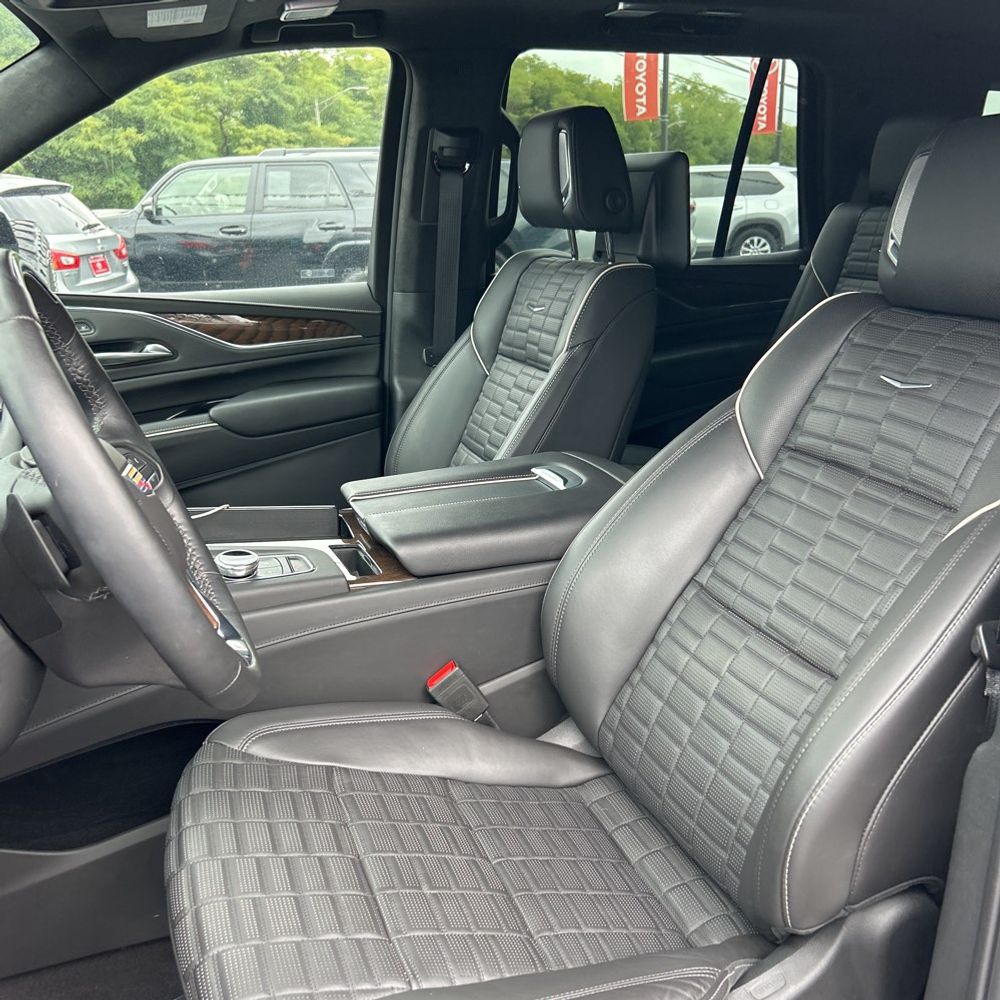 2024 Cadillac Escalade Sport Platinum