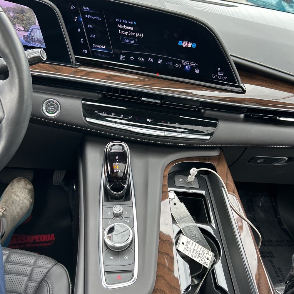 2024 Cadillac Escalade Sport Platinum