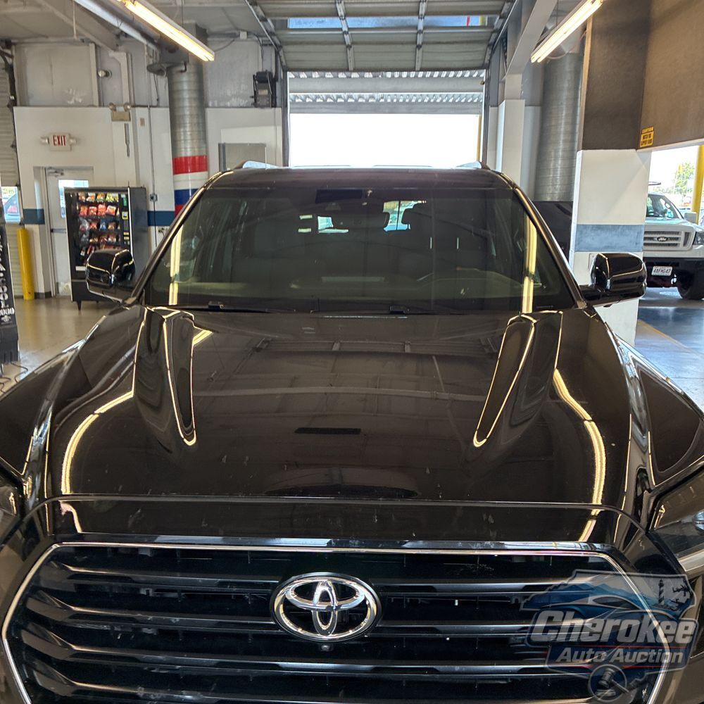 2025 Toyota Sequoia SR5