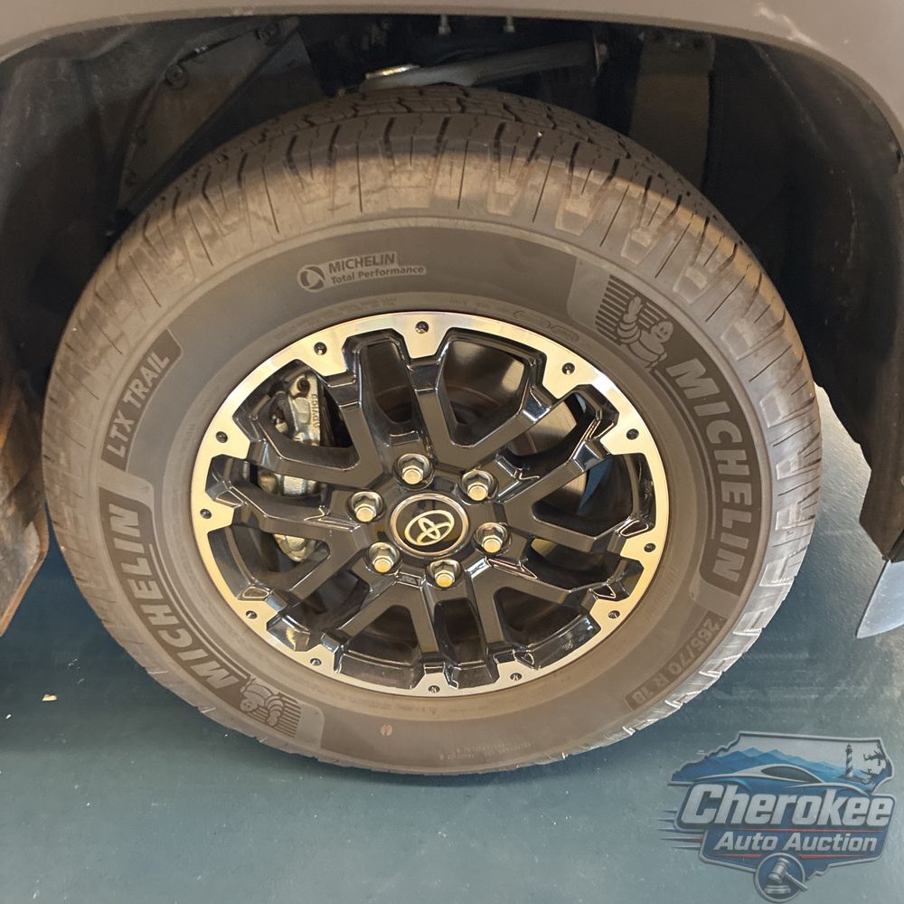 2025 Toyota Sequoia SR5