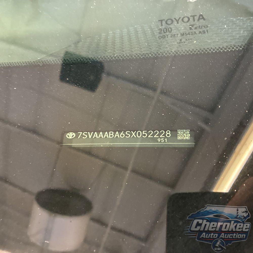 2025 Toyota Sequoia SR5