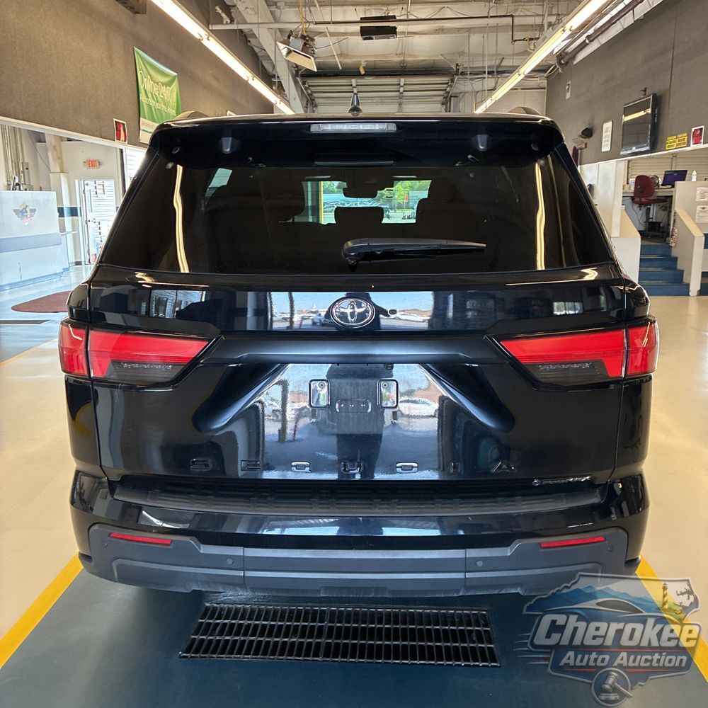 2025 Toyota Sequoia SR5