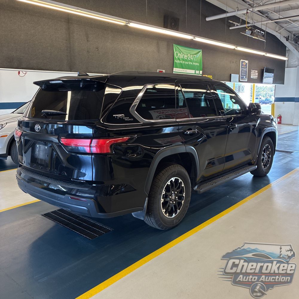 2025 Toyota Sequoia SR5