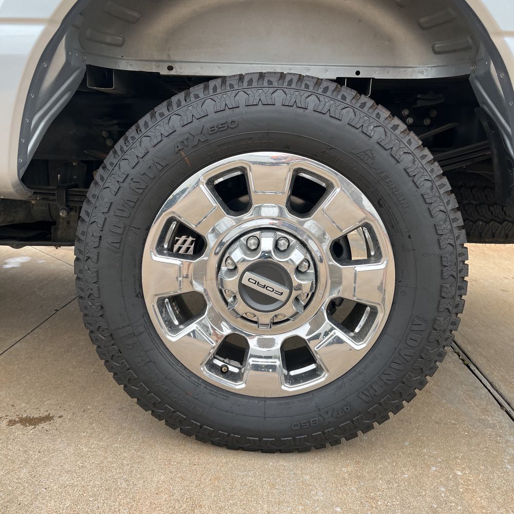 2023 Ford F-350 Super Duty Lariat