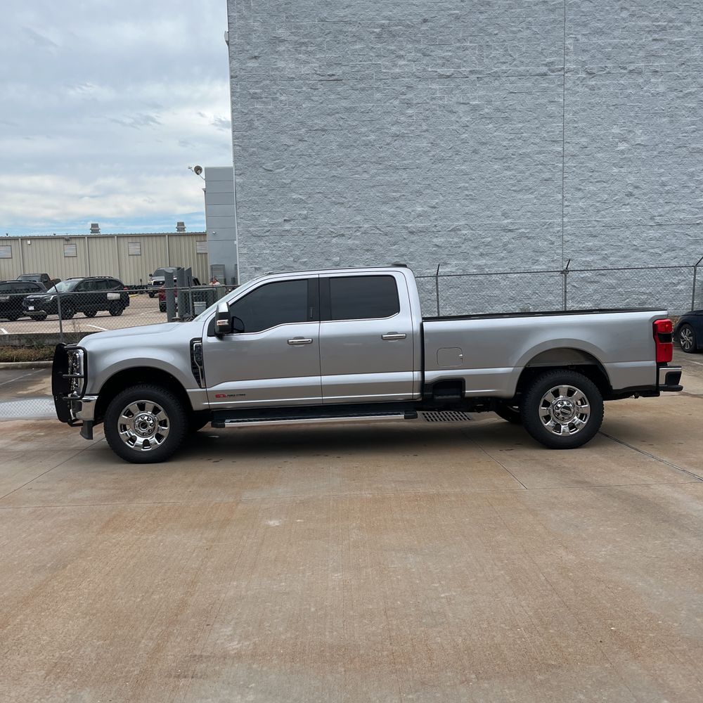 2023 Ford F-350 Super Duty Lariat