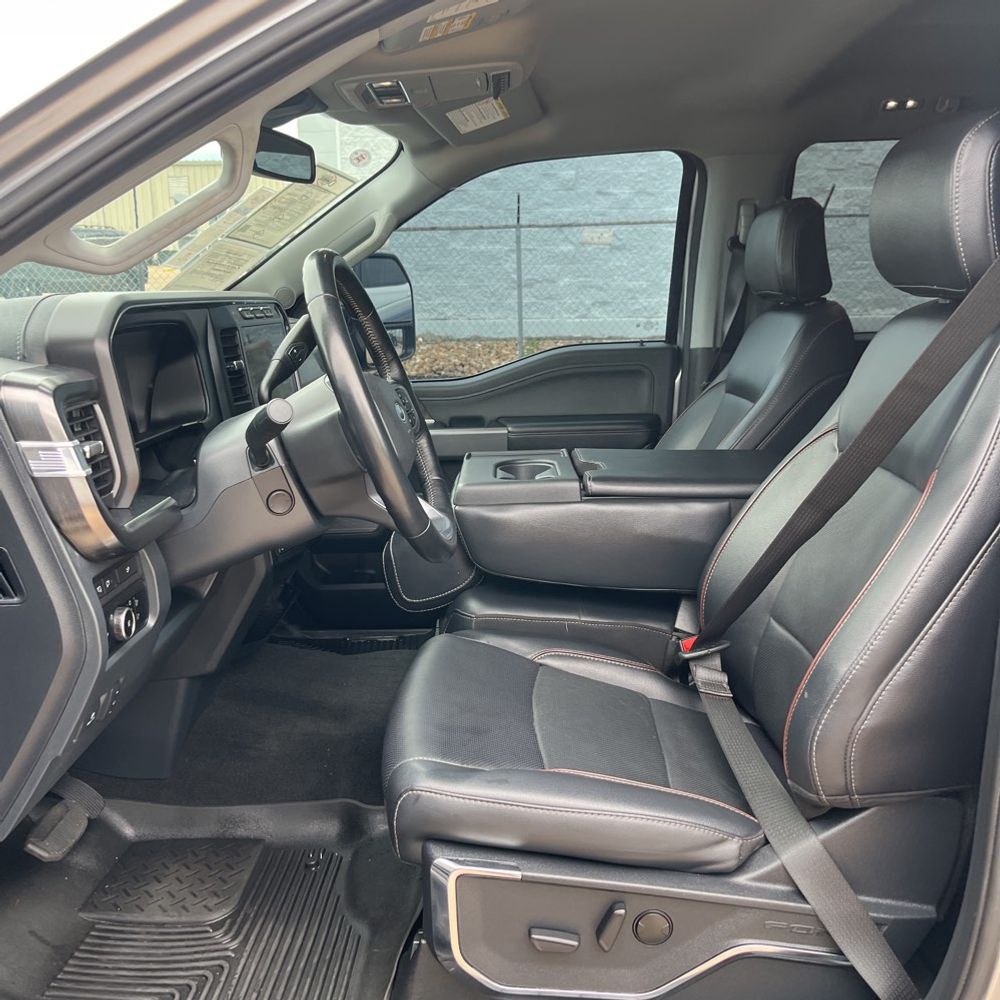 2023 Ford F-350 Super Duty Lariat