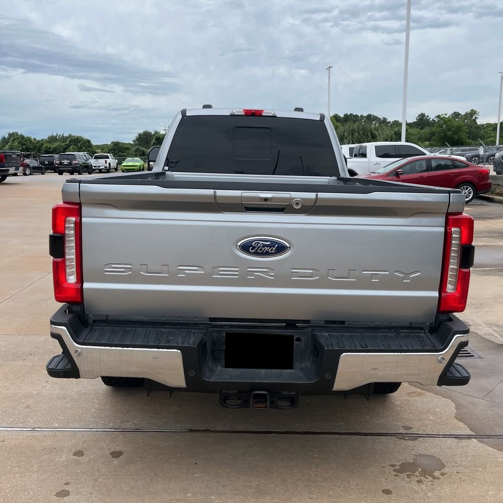2023 Ford F-350 Super Duty Lariat