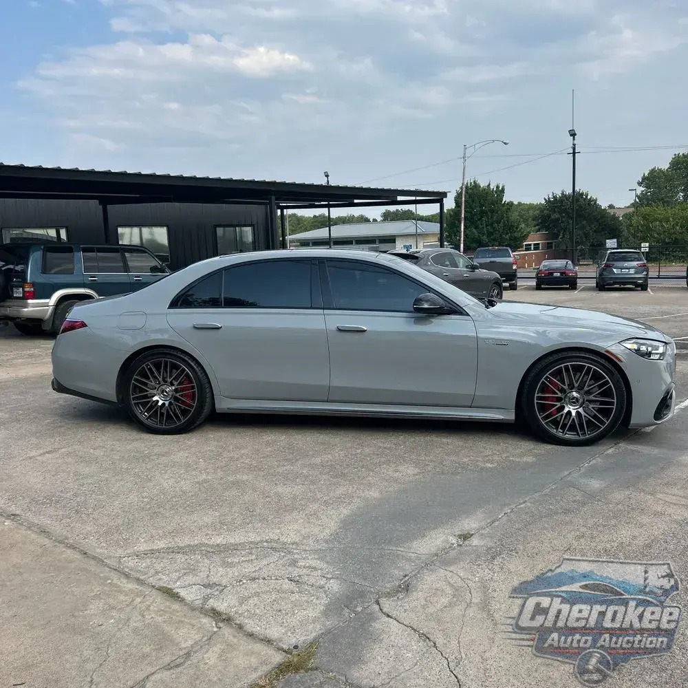 2024 Mercedes-Benz S-Class AMG S63 E Perf