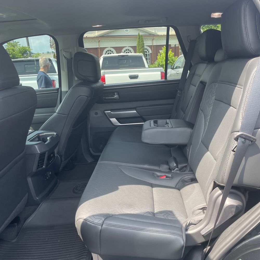 2024 Toyota Sequoia SR5