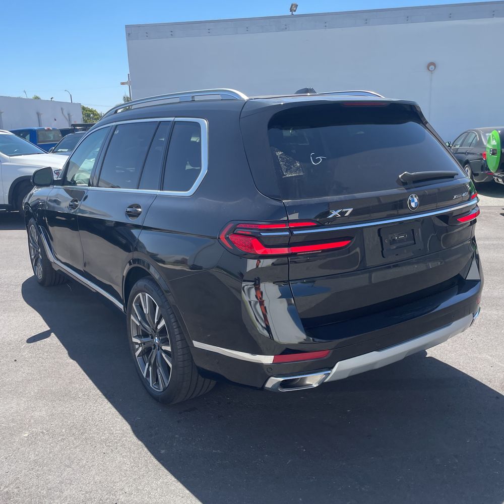 2024 BMW X7 XDrive40i