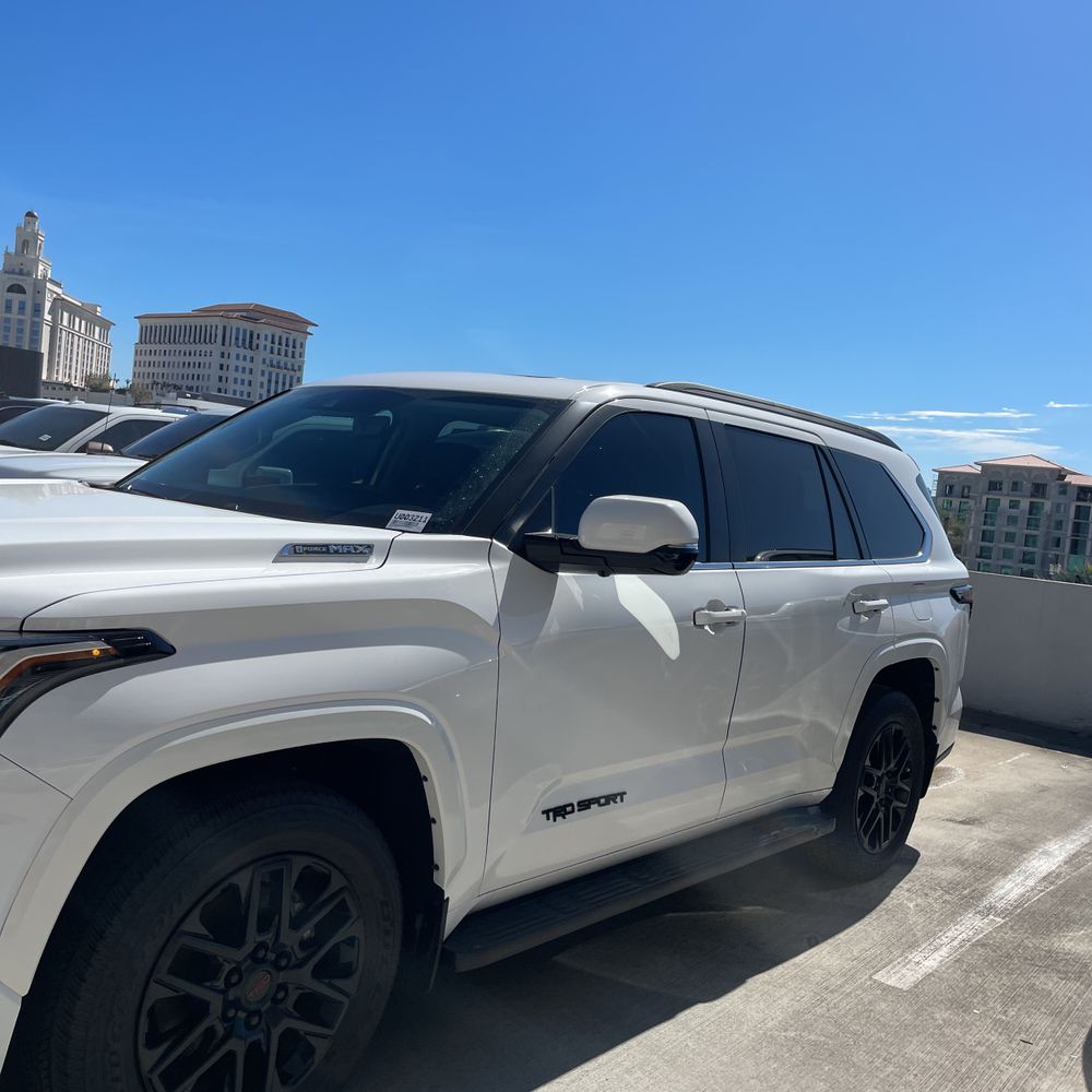 2024 Toyota Sequoia SR5