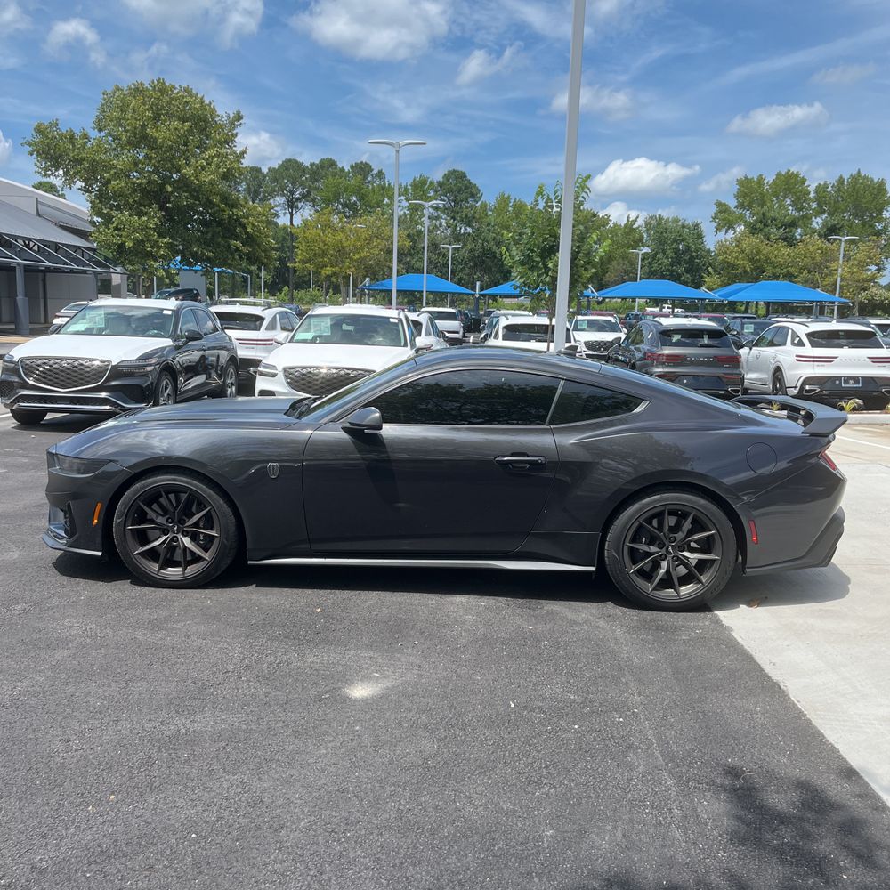 2024 Ford Mustang Dark Horse