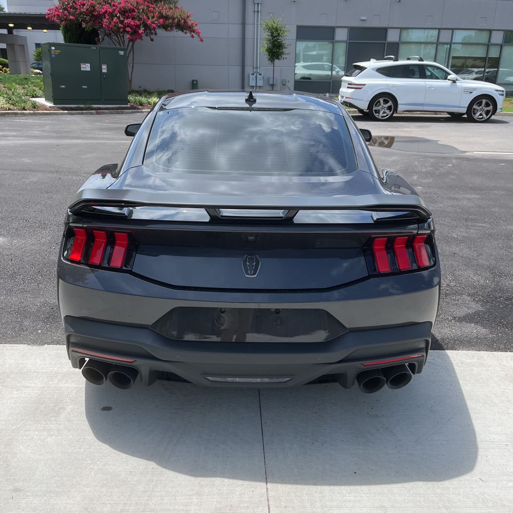 2024 Ford Mustang Dark Horse