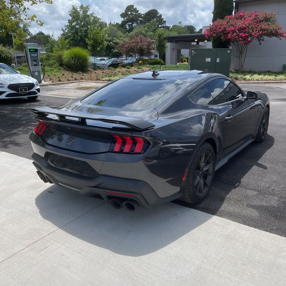 2024 Ford Mustang Dark Horse