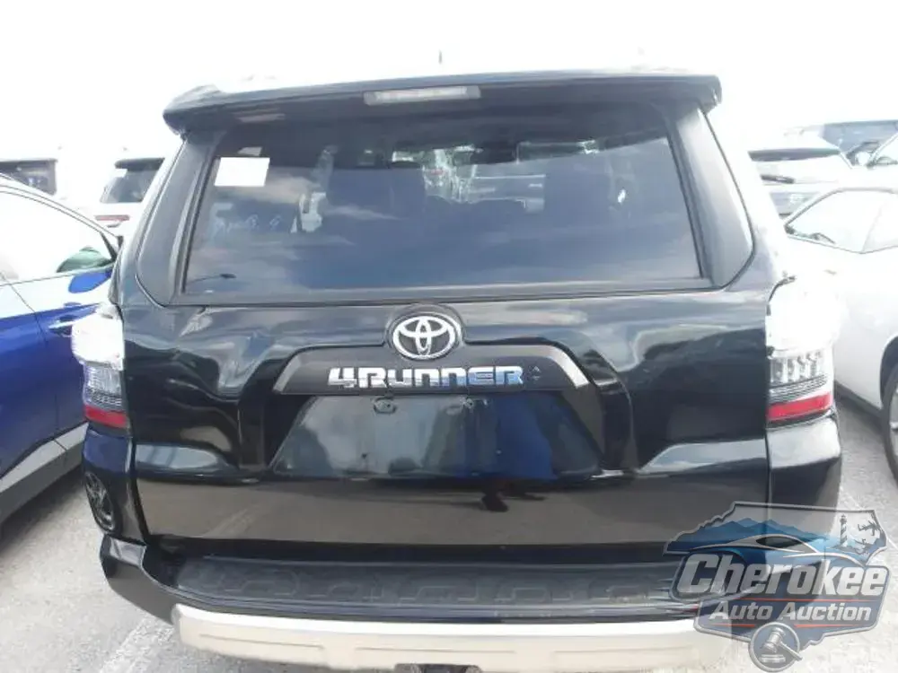 2024 Toyota 4Runner TRD Off Road
