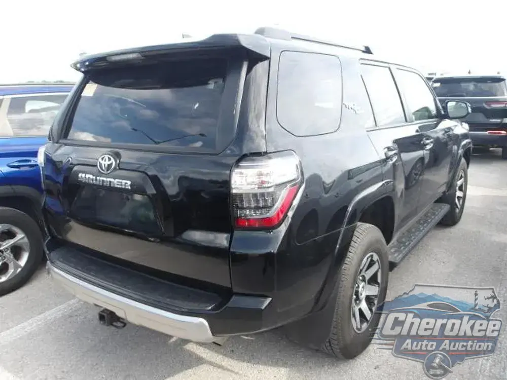 2024 Toyota 4Runner TRD Off Road
