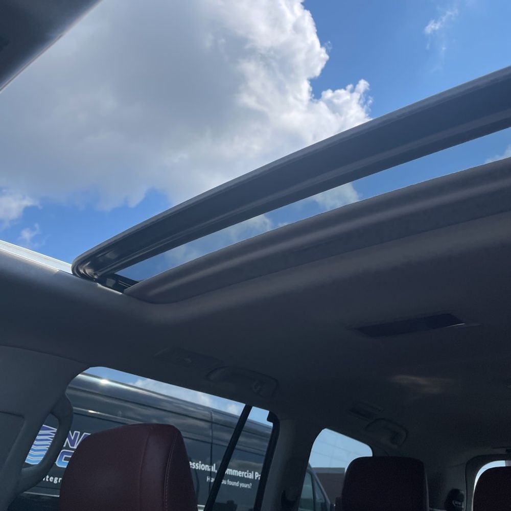 2019 Lexus LX 570 Three-Row
