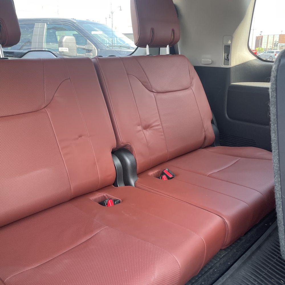 2019 Lexus LX 570 Three-Row