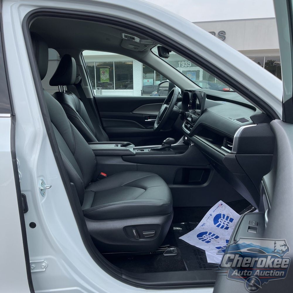 2024 Toyota Grand Highlander Hybrid XLE