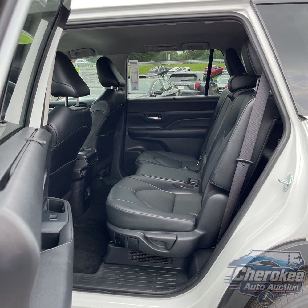 2024 Toyota Grand Highlander Hybrid XLE