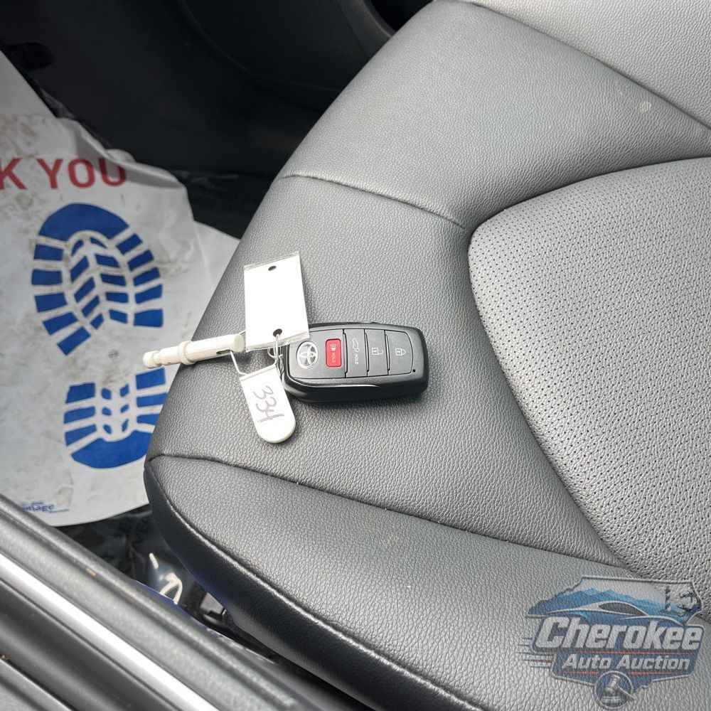 2024 Toyota Grand Highlander Hybrid XLE