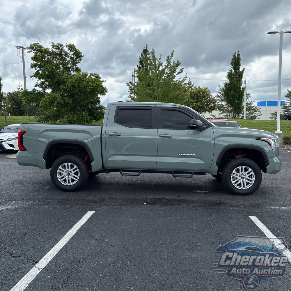 2024 Toyota Tundra SR5