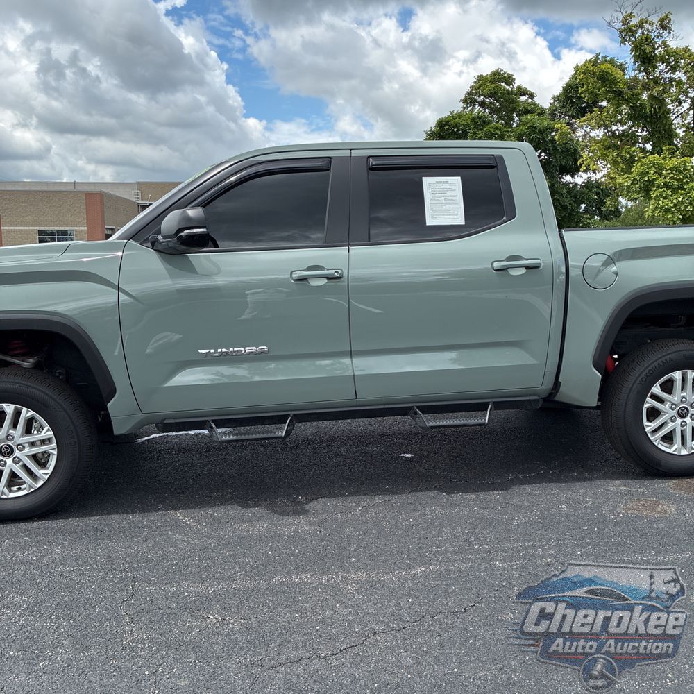 2024 Toyota Tundra SR5