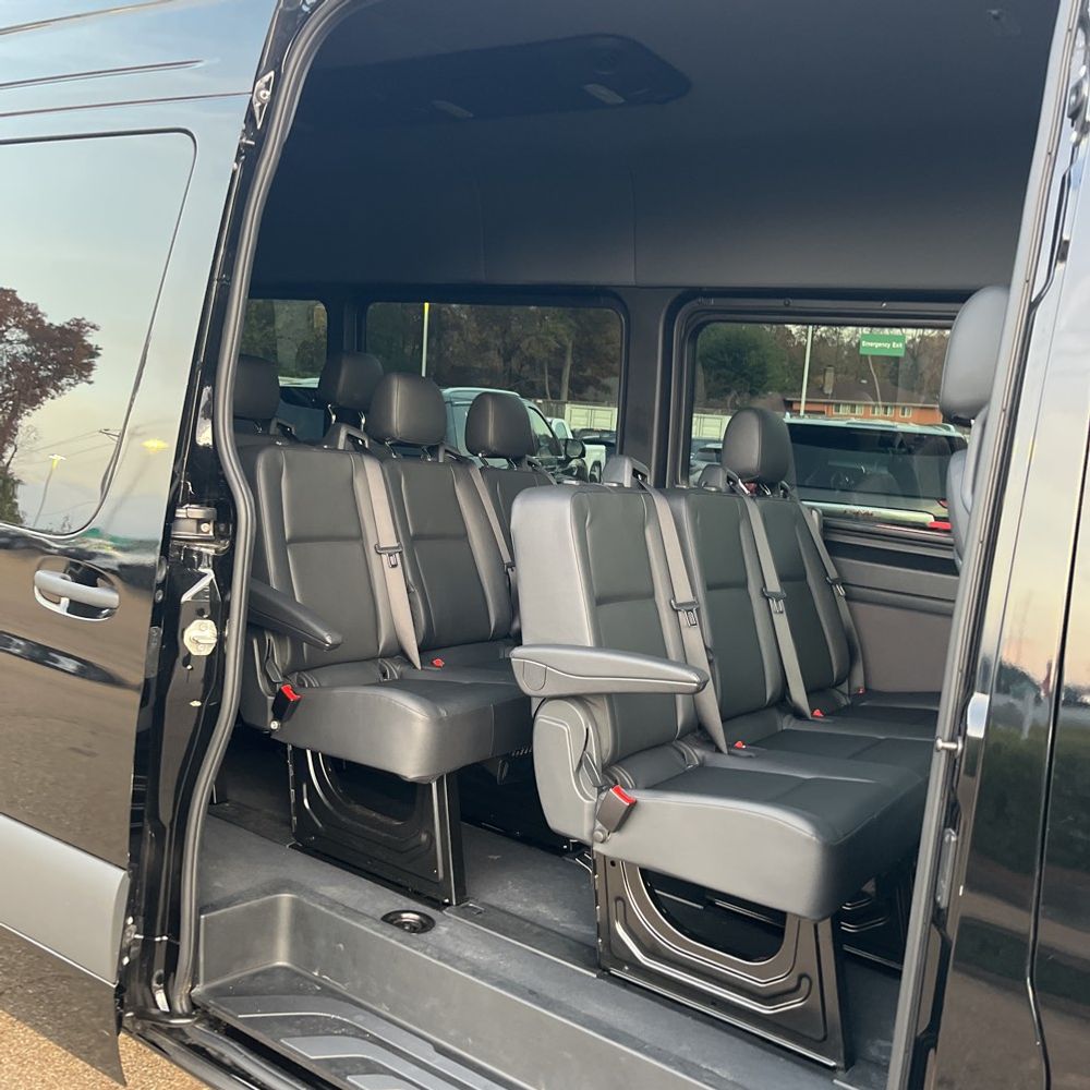 2024 Mercedes-Benz Sprinter 2500