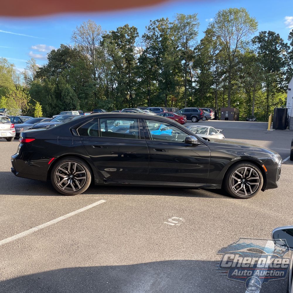 2023 BMW 7-Series 760xi