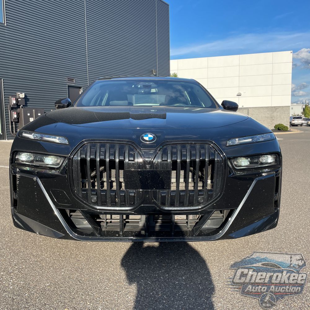 2023 BMW 7-Series 760xi