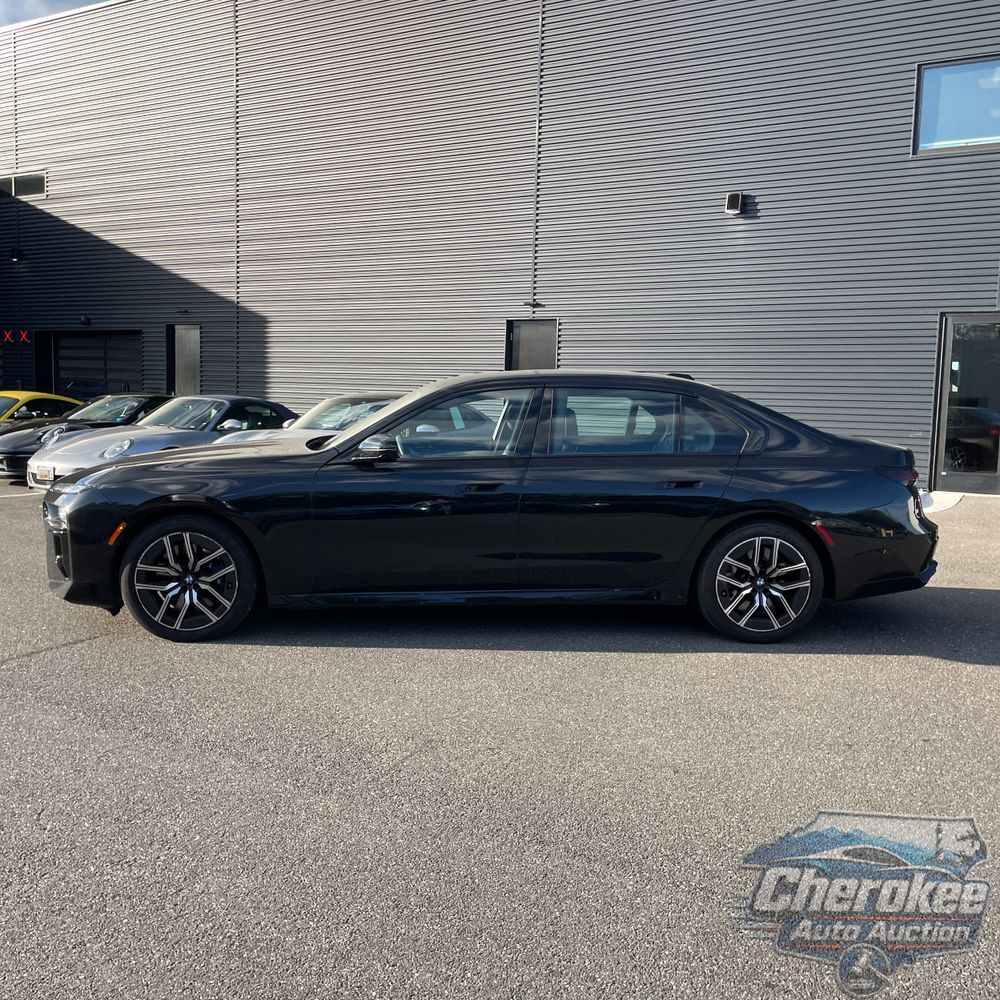 2023 BMW 7-Series 760xi